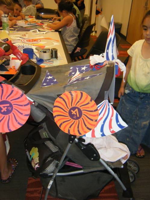 stroller red white and blue